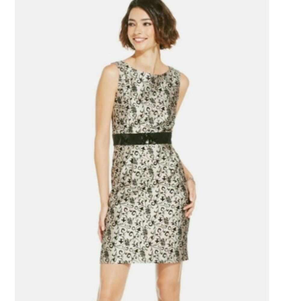 Tahari Size 10p Champagne Gold Velvet Sequin Trim Floral Belinda Sheath Dress